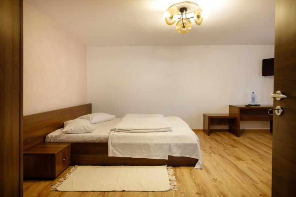 Hotel La Coltul Castelului Bran Boutique Zewnętrze zdjęcie