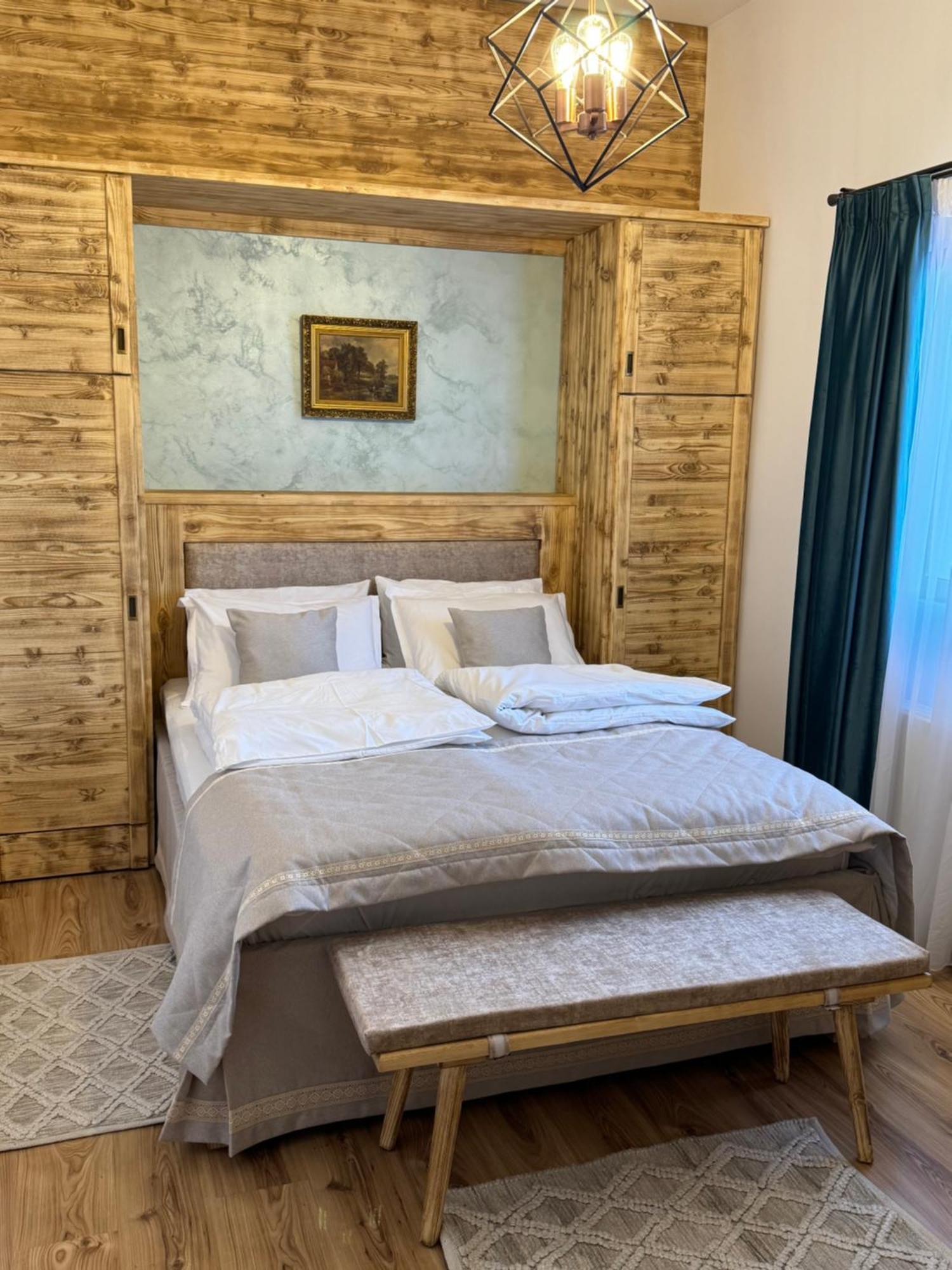 Hotel La Coltul Castelului Bran Boutique Zewnętrze zdjęcie