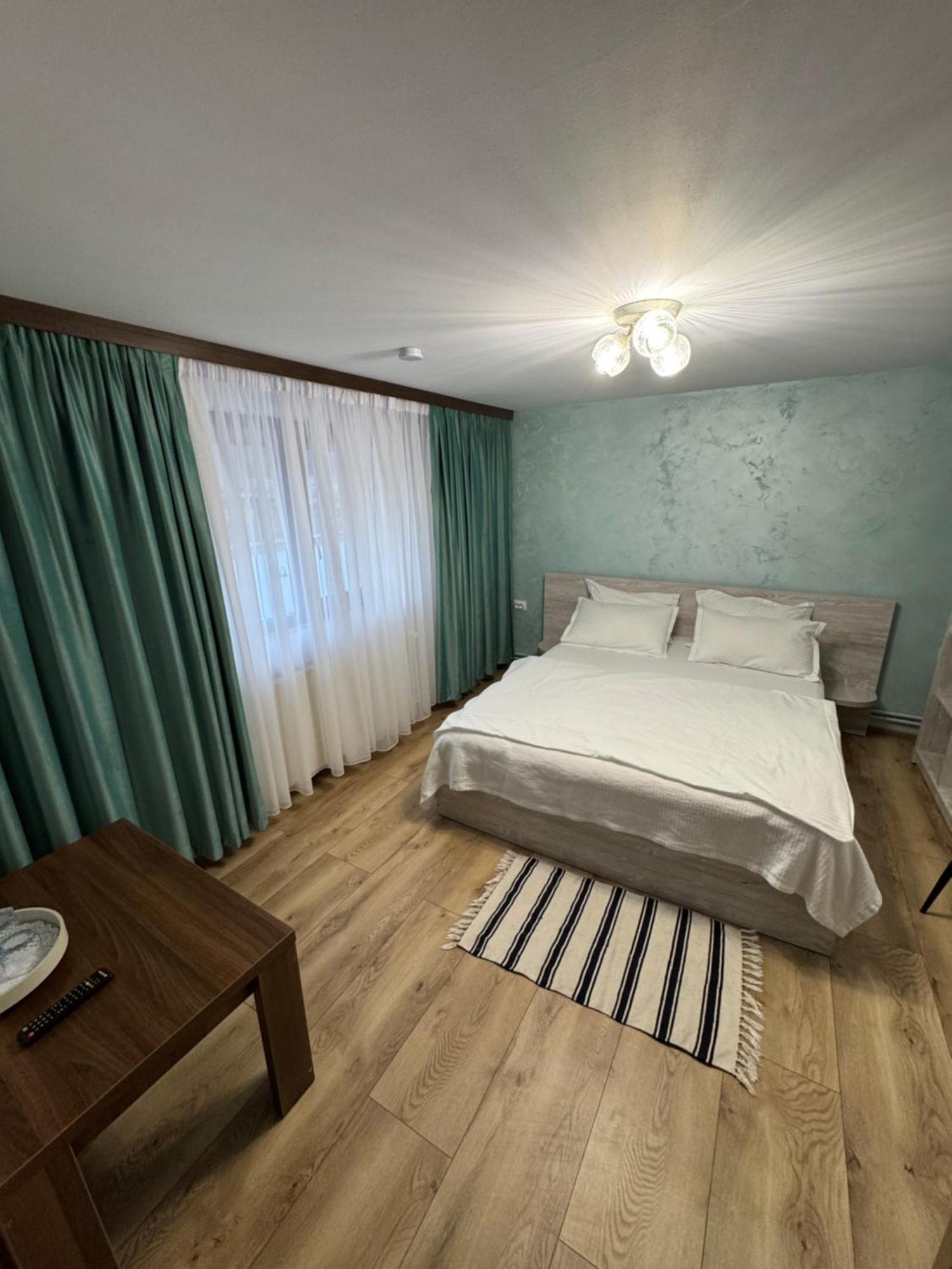 Hotel La Coltul Castelului Bran Boutique Zewnętrze zdjęcie