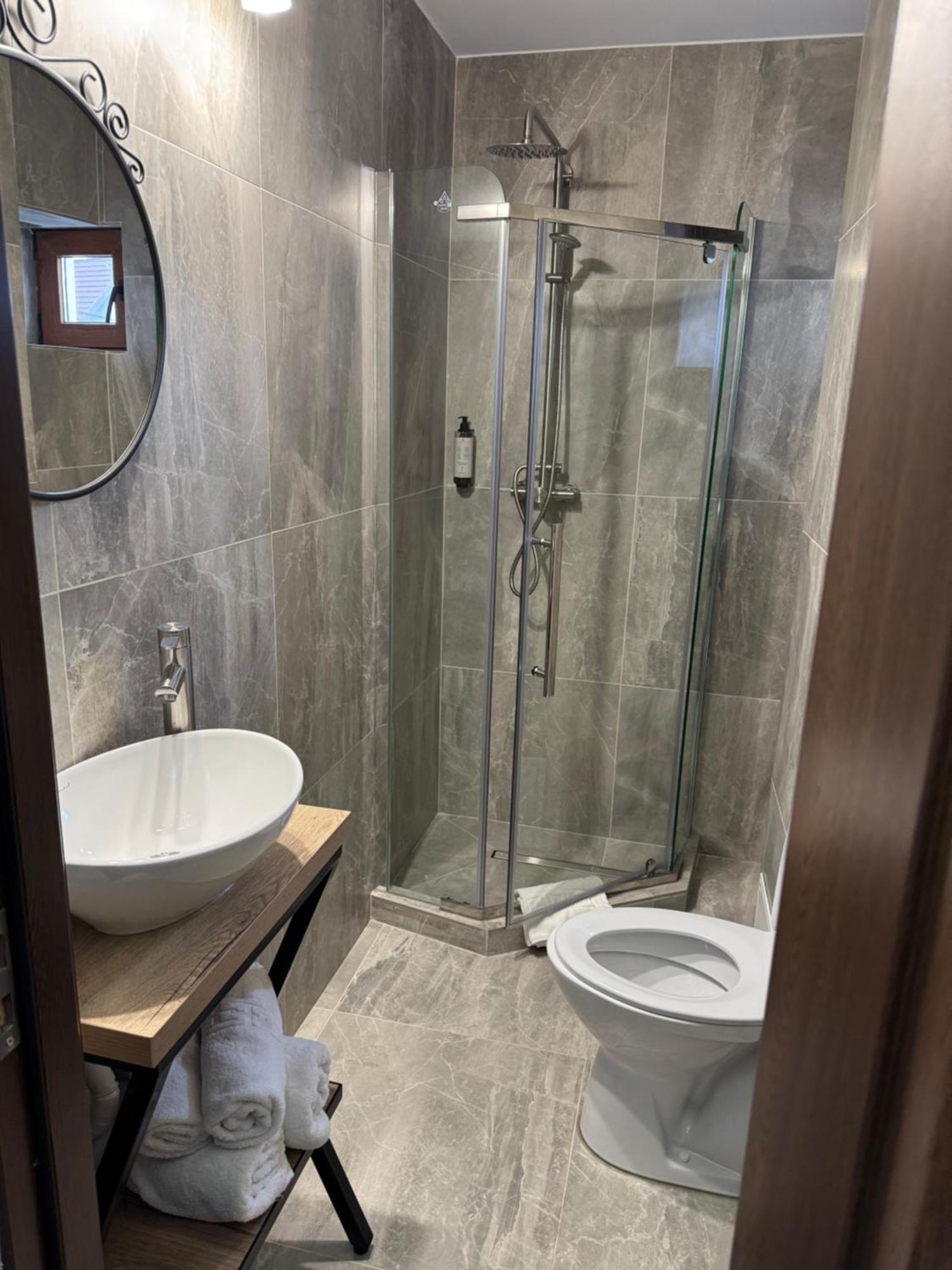 Hotel La Coltul Castelului Bran Boutique Zewnętrze zdjęcie